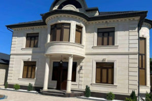 Облицовка фасада натуральным камнем